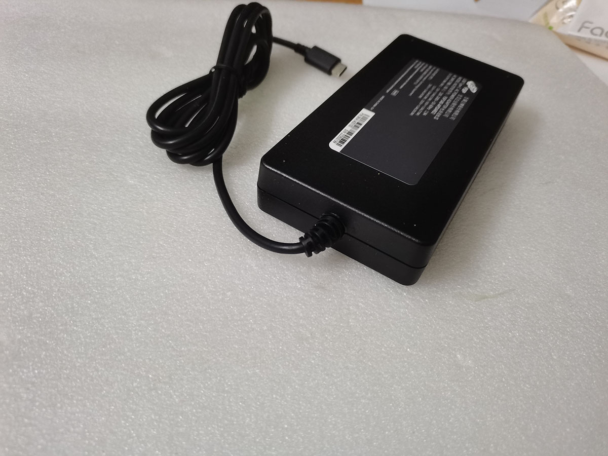 НОВЫЙ тонкий OEM FSP 28 В 5A F – обзор и цена Pc Gaming News